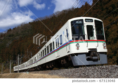 [SI] Seibu Chichibu Line Series 4000 (Hanno ⇔ Seibu Chichibu) 67313048