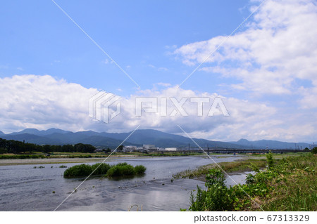 Sakanagawa riverbed Shinkansen bridge direction Sakanagawa riverbed Shinkansen bridge direction 67313329