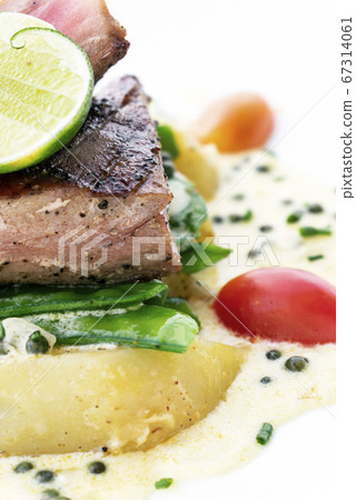 fresh seared tuna steak with creamy mustard and fresh seared tuna steak with creamy mustard and 67314061