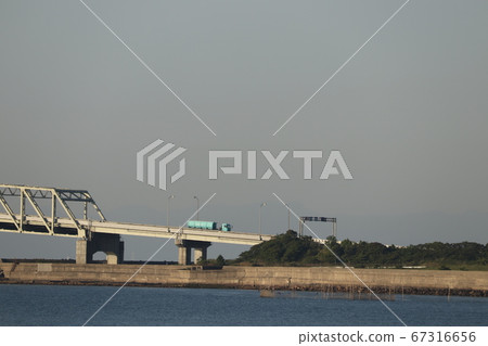 Ube Industries Ohashi 67316656