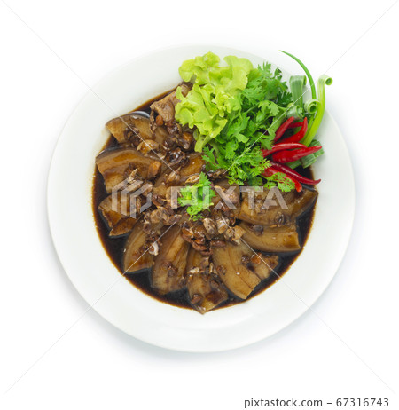 Chashu Sweet Pork Belly Stewed in Brown Sauce 67316743