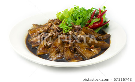 Chashu Sweet Pork Belly Stewed in Brown Sauce 67316748