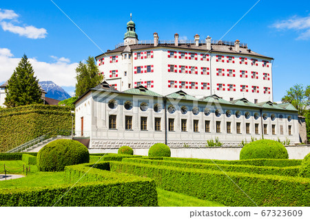 Schloss Ambras Castle, Innsbruck 67323609