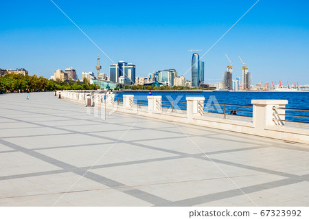 Baku boulevard, Caspian sea Baku boulevard, Caspian sea 67323992