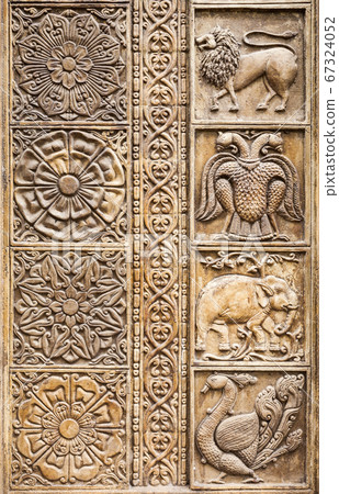 Gangaramaya Temple in Colombo 67324052