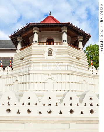 Sacred Tooth Relic Temple 67324180