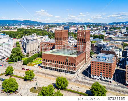 Radhus City Hall, Oslo 67325165