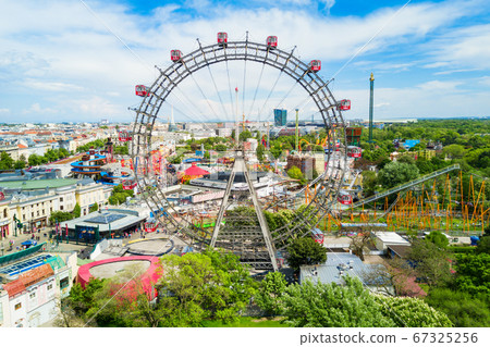 Prater park in Vienna Prater park in Vienna 67325256