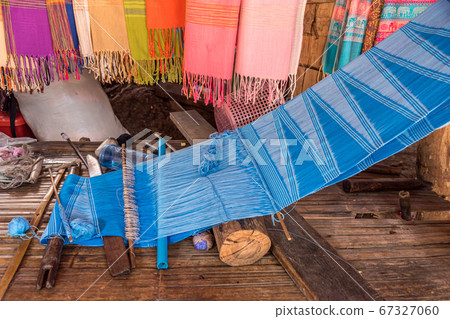 Thai hilltribe loom wood machine for weaving 67327060