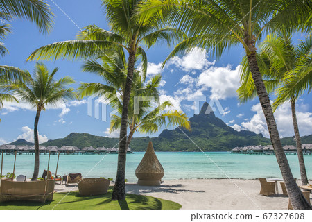 Tahiti Bora Bora Lagoon 67327608