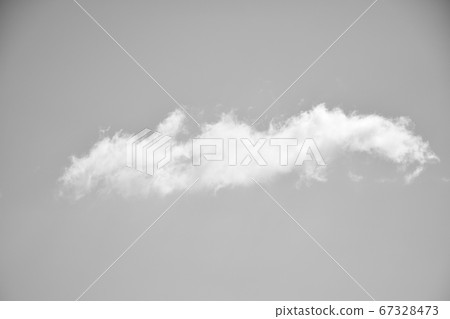 The sky and the white clouds The floating clouds and the white clouds 67328473