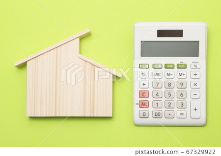 房子和計算器 房子和計算器 67329922