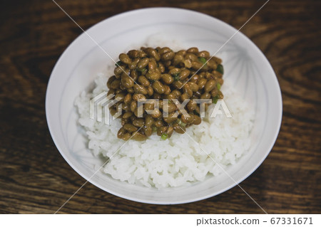 白米飯和納豆 白米飯和納豆 67331671