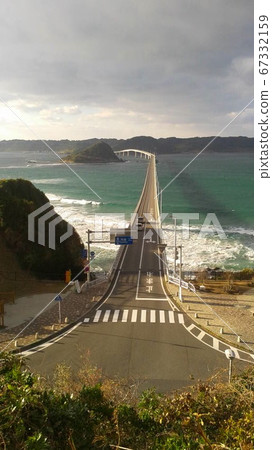 Long bridge over the winter sea Long bridge over the winter sea 67332159