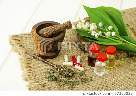 Lily of the valley, essential oil, extract, Lily of the valley, essential oil, extract, 67333822