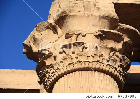 Pillars of the Temple of Kom Ombo, Egypt 67337993