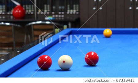 Indoor sports, billiard room, billiard balls 67339415