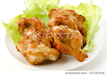 Grilled chicken 67342948