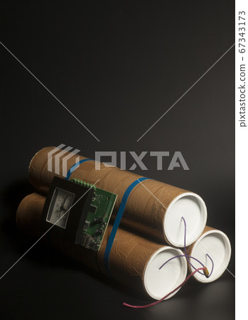 Time bomb made with dynamite 67343173