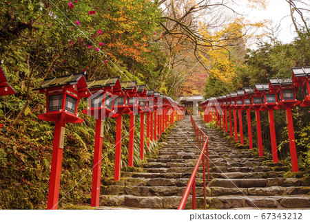 京都秋葉著名景點紀文社,秋天京都觀光景點 京都秋葉著名景點紀文社,秋天京都觀光景點 67343212