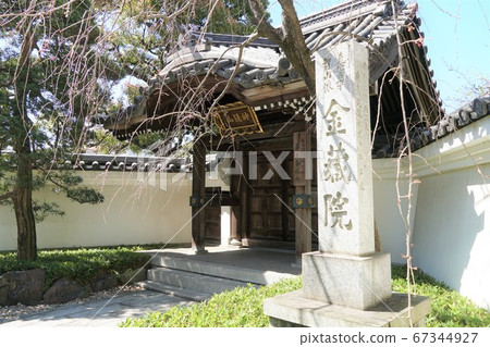 zo藏區三藏門 67344927