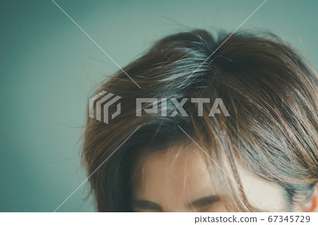 阿拉薩女孩的頭髮 67345729