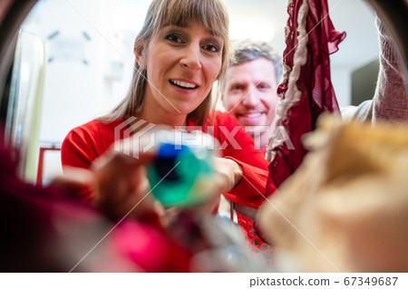 Couple finds underwear in washing machine Couple finds underwear in washing machine 67349687