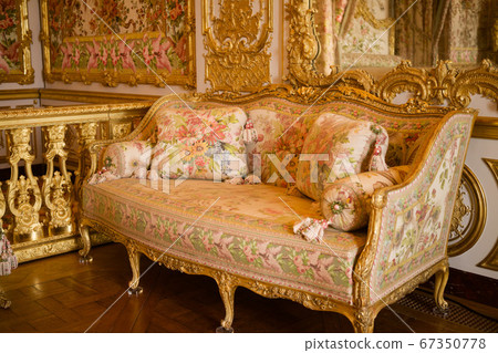 Palace of Versailles 67350778