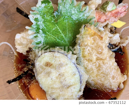 tempura  67352112