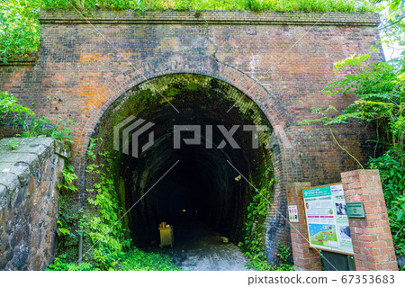 (Niigata Prefecture) Shin Shichi Coast Shin Shinren Brick Tunnel Boardwalk 67353683
