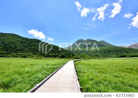 Mitsumata Mountain from Kuju Chojabaru Tadehara Wetland Nature Study Road Summer Colored Kuju Mountain Range Kuju Town Oita Prefecture Mitsumata Mountain from Kuju Chojabaru Tadehara Wetland Nature Study Road Summer Colored Kuju Mountain Range Kuju Town Oita Prefecture 67353905
