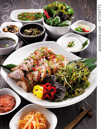 Cooking jokbal 67356771