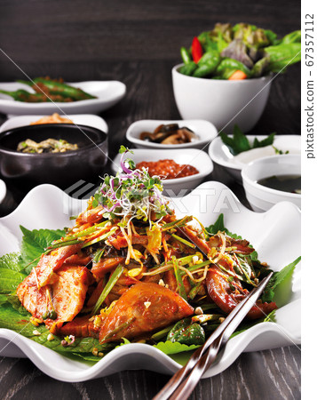 Jokbal, jokbal with vegetables Jokbal, jokbal with vegetables 67357112