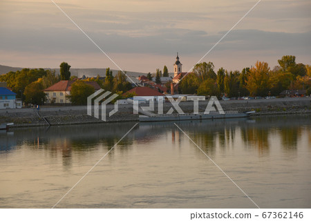 This is a scenic and beautiful scenery. This is a scenic and beautiful scenery. 67362146
