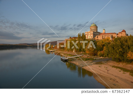 The Great Hall of the Talhe River. The Great Hall of the Talhe River. 67362147