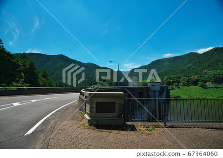 初夏奈良縣大和川Hatsuse水壩水壩路 67364060