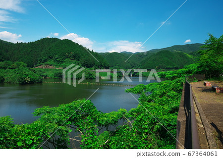 初夏奈良縣大和河Hatsuse水壩Mahoroba湖 67364061