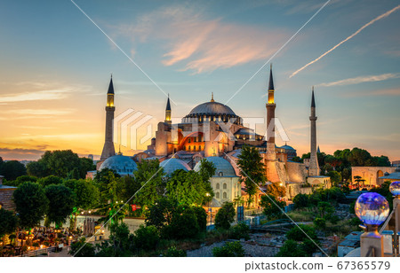 Ayasofya at sunset Ayasofya at sunset 67365579