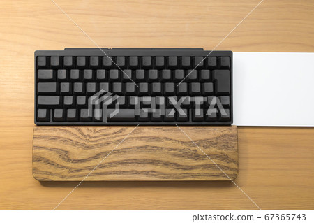 PC keyboard/touchpad on the desk 67365743