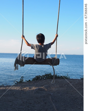 Seaside swing (Heidi's swing)_2 67366646