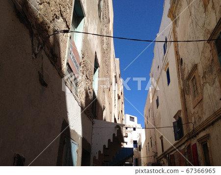 Exotic scenery 67366965