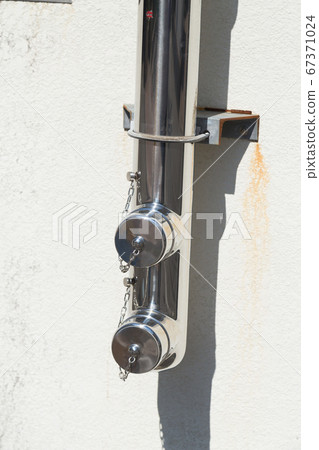 Connected water pipe Connected water pipe 67371024