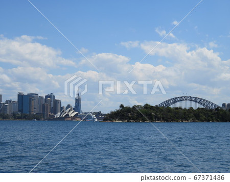 Australia, Harbor Bridge and Opera House Australia, Harbor Bridge and Opera House 67371486