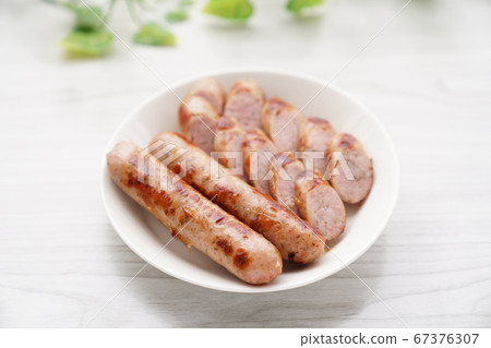 Wiener sausage 67376307