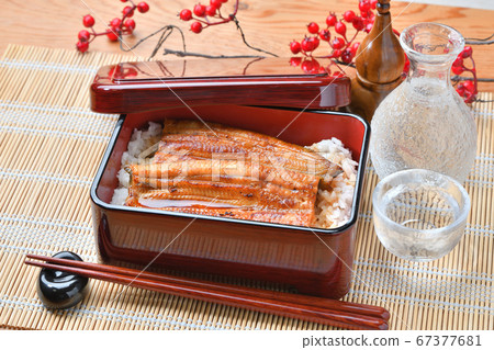 *公豬的內部是水。來自濱名湖，Unagi和Unaju的Unagi Kabayaki（Kabayaki，Kabayaki）。 67377681