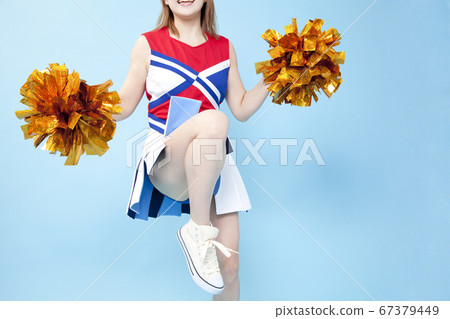 啦啦隊支持 67379449