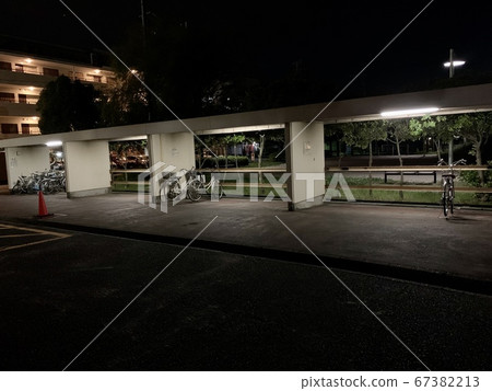 夜間自行車存放 夜間自行車存放 67382213