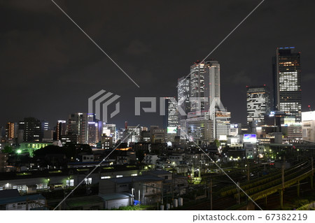 JR名古屋站和JR中央塔的鳥瞰圖 JR名古屋站和JR中央塔的鳥瞰圖 67382219