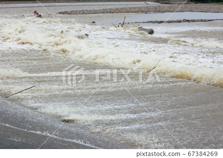 rivers, heavy rain, energy 67384269
