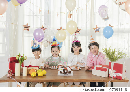 Happy children concept, a portrait of asian children smiling 200 Happy children concept, a portrait of asian children smiling 200 67391148